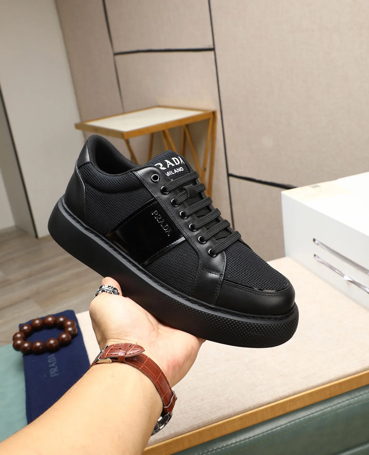 Men's shoes 💰580 [PRADA] Prada - High-end quality original order - Upper: 🔝 silk calfskin, brand canvas cloth, brand metal fasteners - Lining: mesh, foot pads; top-grade cowhide - Outsole: ultra-light TPU foam; molded outsole - Ultra-high quality control·Fine workmanship: highlighted (high-end·luxury·grade) -Size: 38-44 (45 can be customized) Wang